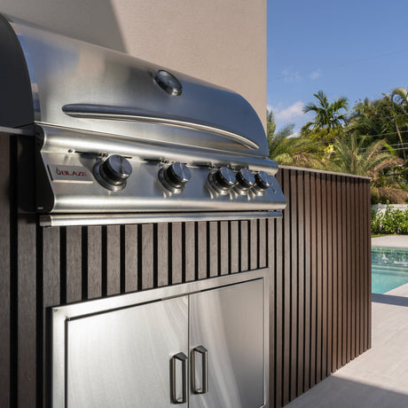 IPE Brown & Black Corner Trim