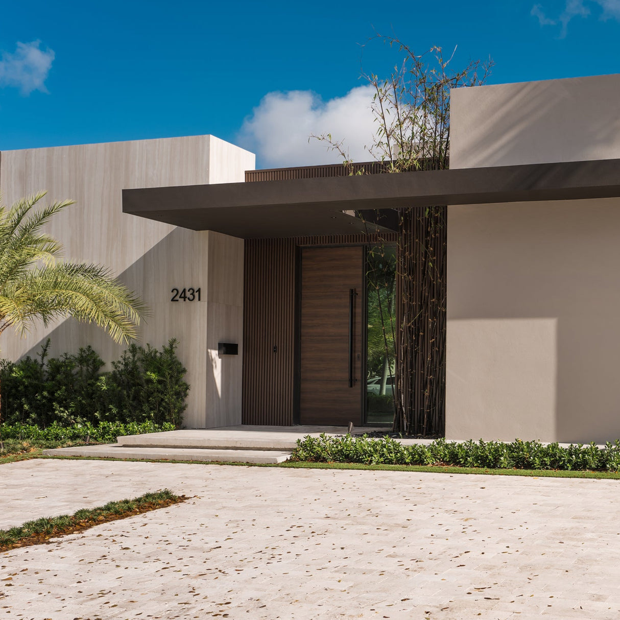 IPE Black WPC Cladding Panel